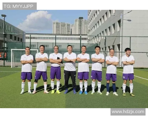 成都足球队团队协作深度对比分析与其他球队的差异与启示